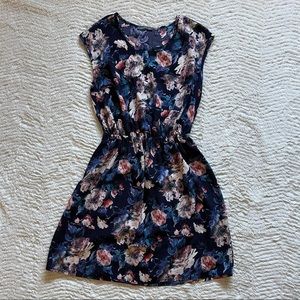 Soprano Floral Dress